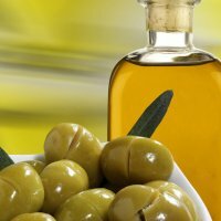 Wie kann ich mit Olivenöl behandelt werden?