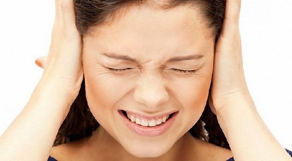 Prečo počujeme v našich ušiach pískanie?