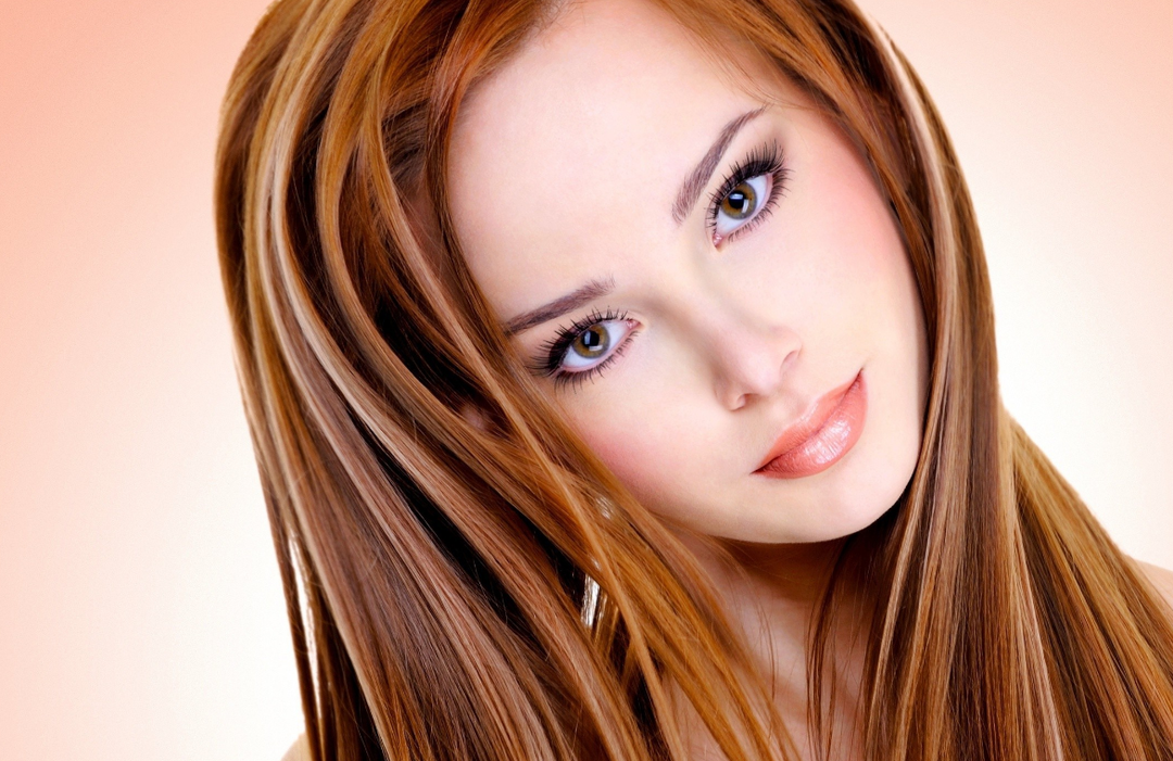 Ako odstrániť reddishnesses po farbení a bielenie: postupy obnovu vlasov