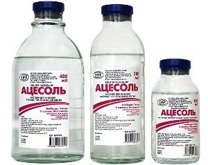 Flaschen von "Acesol"