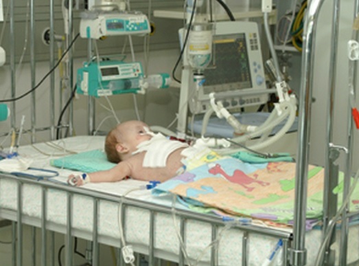Симптоми херпичног енцефалитиса код деце и новорођенчади