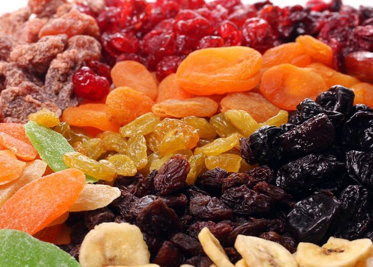 Dried fruits will help in the fight against constipation