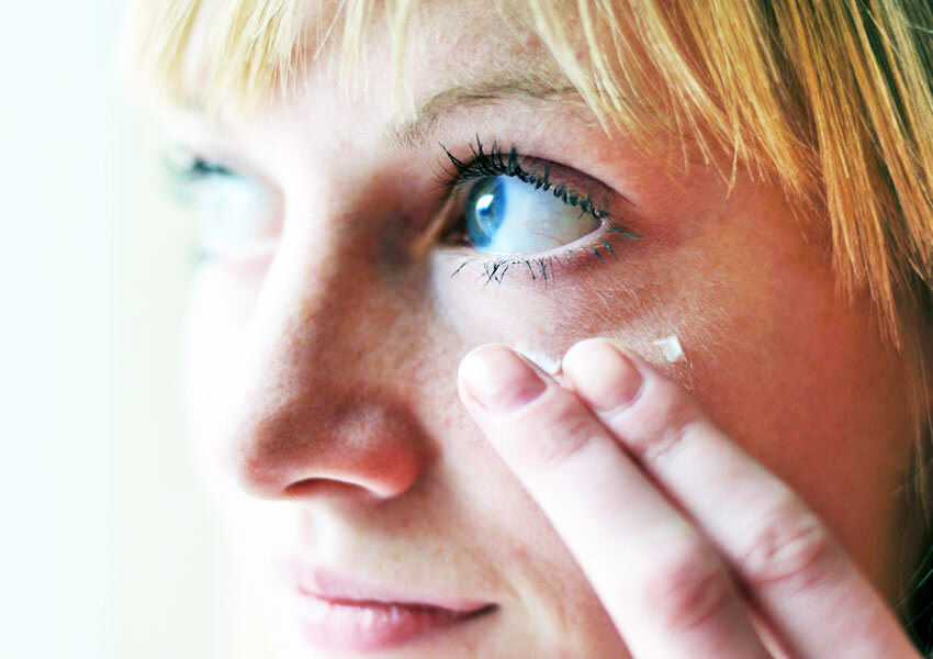 Heparin ointment for wrinkles under the eyes